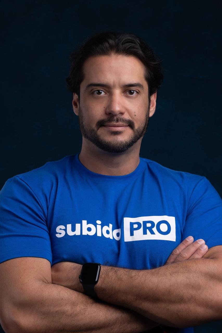 Thiago Henrique Moreira Ribeiro, fundador da Elev8 Marketing